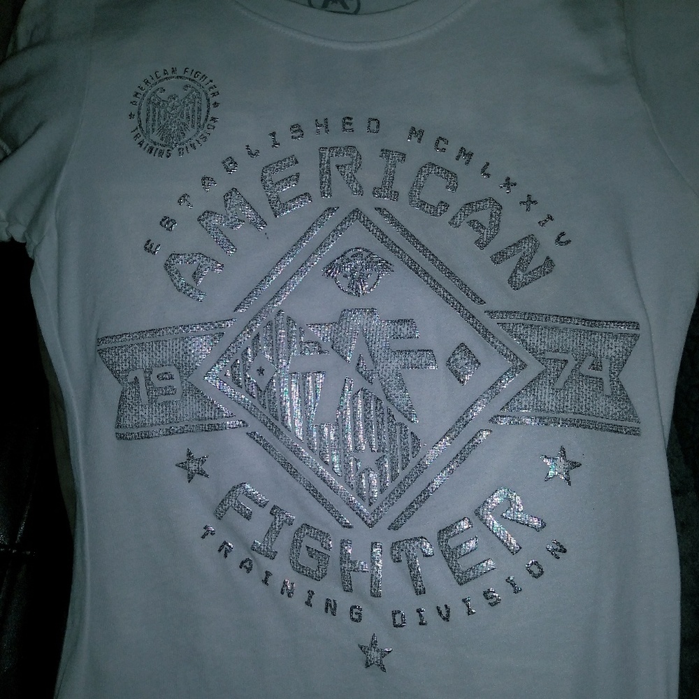 Xsmall womans American fighter tee.